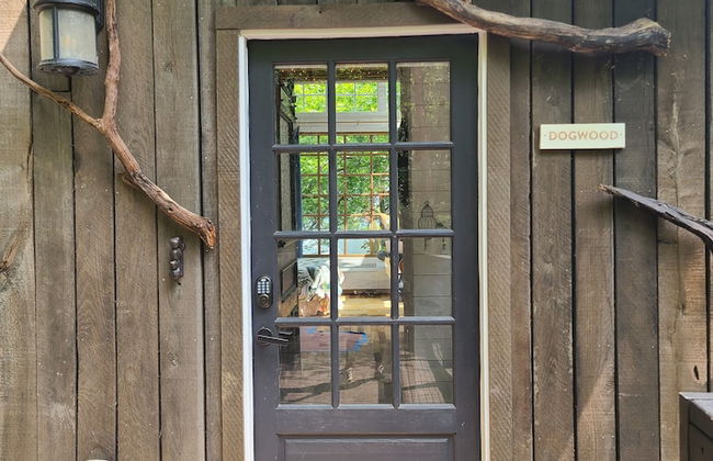 The Treetop Hideaways at Ruby Falls - Photo 15