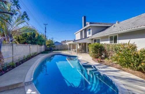 Gorgeous Upgraded 5 Bedroom & 3 Bath Home with pool - Foto 32