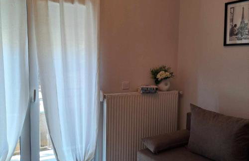 Lydia's Apartment - Photo 8