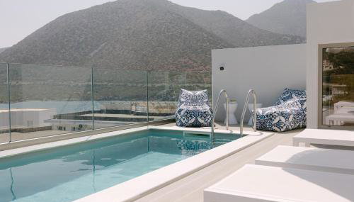 Golden Luxury Suites - Foto 5, sunbed