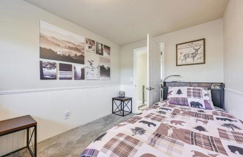 Family-Friendly Cottage with Playground in Centralia - Photo 18