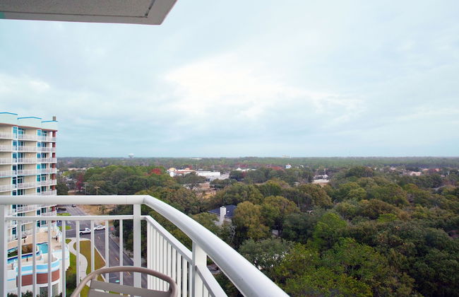 Horizon at 77th - Foto 37