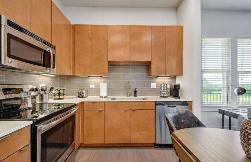 Spacious Studio Close to Riverwalk Free Parking - Foto 23