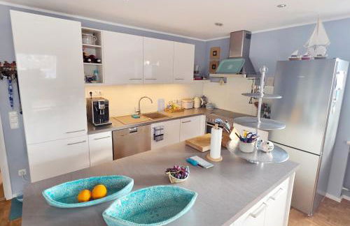 Jeanys Walhalla Suite in Donaustauf 11 km von Regensburg am Donauradweg - Foto 16