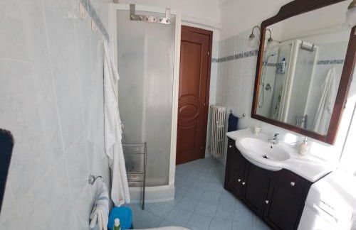 Sunny Apartment Rapallo - 5 Posti Famiglie Spiaggia 10 min - Foto 37