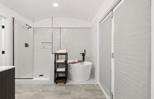 Modern Cactus Home - Luxe with Spa-baths Pool & Firepit - Foto 52