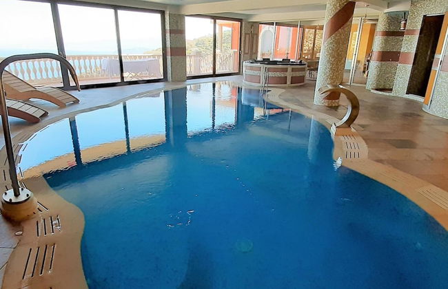 Divine Holiday Home in Giosa Marea with Sauna & Hot Tub - Foto 46