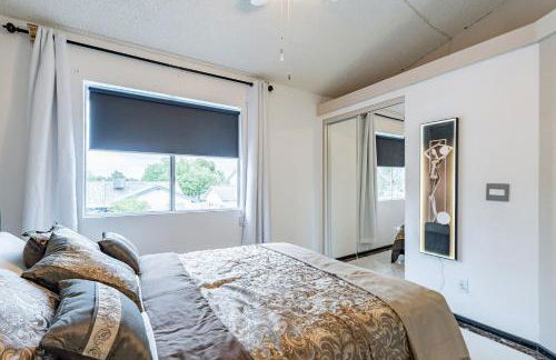 Family Fun 4-bedroom house House with Free Heated Pool & Hot Tub & Game Room & Mini Golf in Chandler - Foto 13