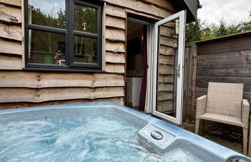 Hare Lodge with Hot Tub - Foto 2