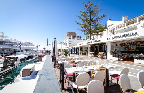 MARBELLA BANUS SUITES - Harbour Seafront Apartment - Foto 49