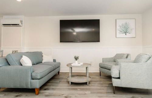 1003 Queen ADA & Pet Friendly Suite, 1st Floor Cove - Foto 18