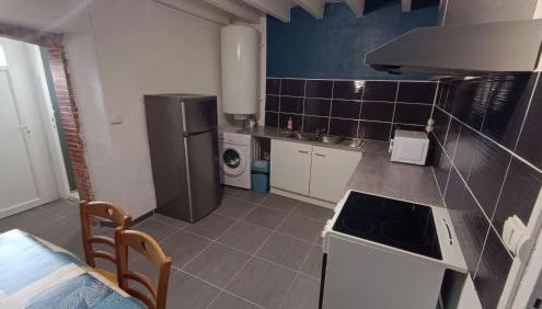 Charmante Maison de Village T3 Rénovée et son Jardin - Foto 5