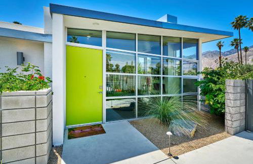 Sophia Oasis Luxe 2BR Condo with Mountain Views - Photo 27