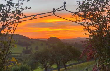 Hillside Haven, panoramic views Nr Bakewell - Photo 27