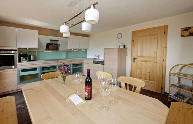 Gorgeous Chalet with Hot Tub in Tyrol - Foto 17