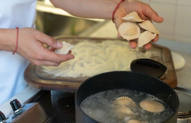 Clase de elaboración de pasta y tiramisú - Grupo pequeño - Foto 2