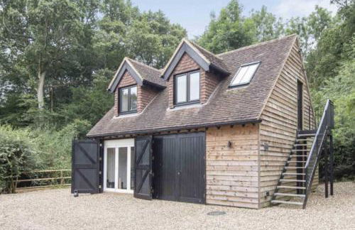 Cosy, private, cabin suit couples looking for a retreat and business traveller, near Frieth - Foto 1