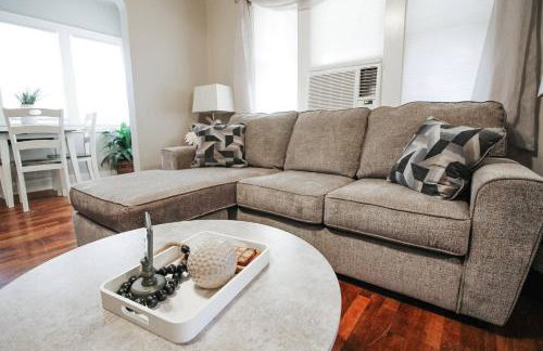 Central Location. Fenced Yard W Washer and Dryer - Foto 5