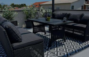 Gemini Apartments - Photo 42