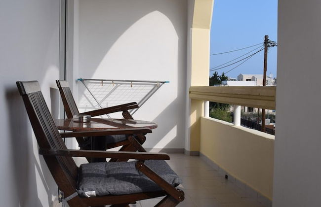 Lefteris Spacious APT Near Ialysos Beach - Foto 12