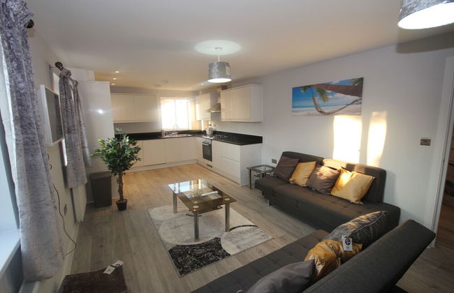 Holden Court - Foto 20