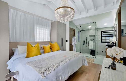 Villa 800 - 3 BEDROOM - 3 AND A HALF BATHROOMS -6 BEDS- Spa like Retreat Saline Pool & Jacuzzi - Foto 41