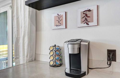 A-Frame Wonders Hot Tub w Mountain Views - Foto 18