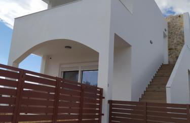 Rosemary Rhodes Villa - Photo 24