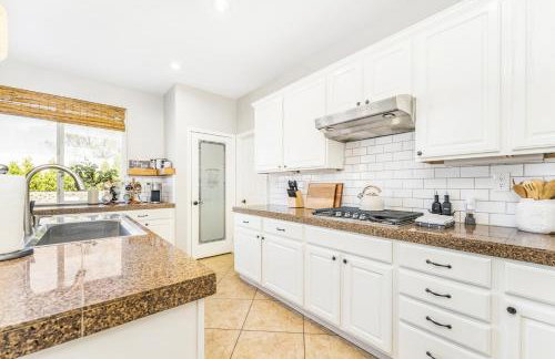 GAMEROOM, King Beds, Movie Projector, Heated Saltwater Pool, Golf and Games! - Foto 37