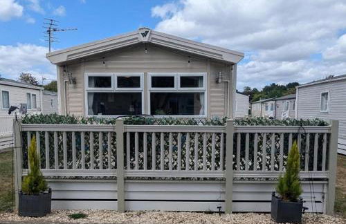 Casita De Cuervo at Shorefield Park - WIFI - Pet Friendly - Passes Included - Photo 23