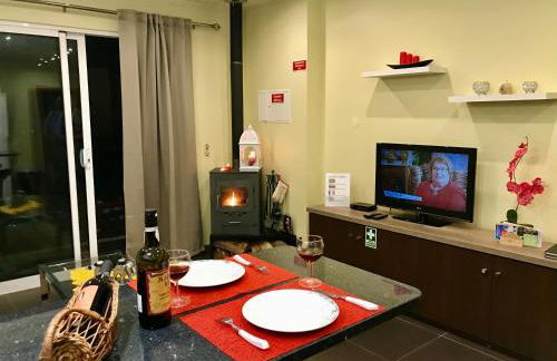 Casa da Relva com Piscina Aquecida Interna - Foto 24