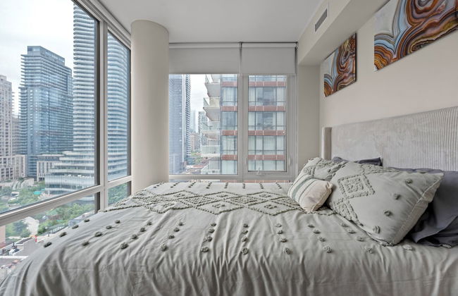 Teahouse Condos in Downtown Toronto - Photo 15