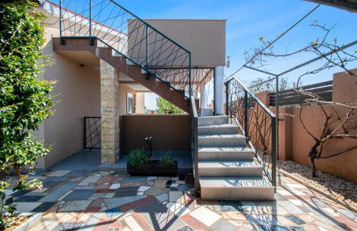 Holiday Home Enard with Jacuzzi by Istrabook - Foto 13