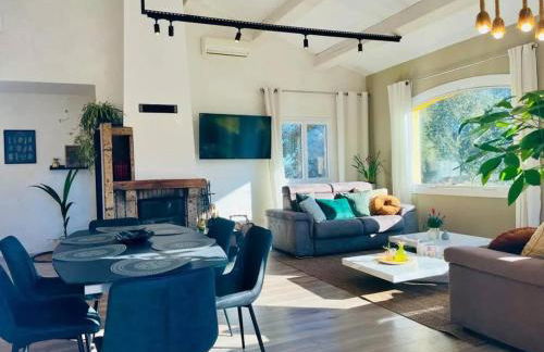 Maison conviviale à Fréjus avec piscine à débordement - Foto 10