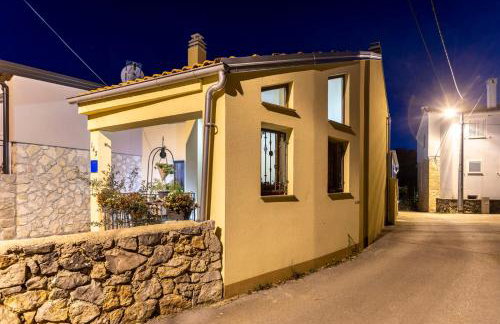 Holiday Home Svjetlana - Photo 5