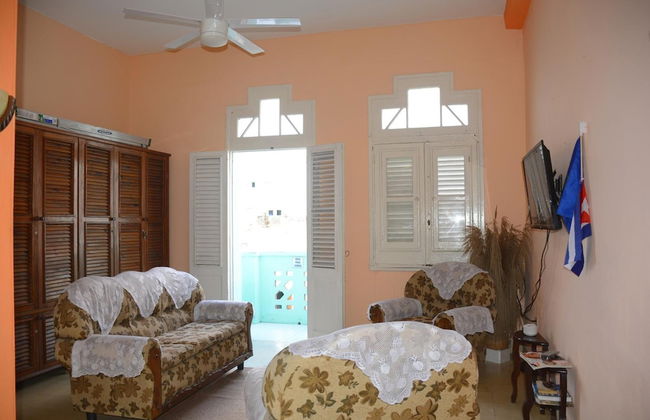 Aparthotel in Havana with terrace - Photo 9