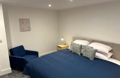 Comfy 2-Bed Near Nottingham & Derby, Free Parking! - Foto 3