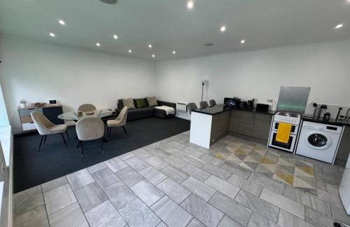 Spacious private cinema guest house - Foto 6