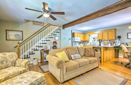 Secluded Chattanooga Getaway w/ Deck + Yard! - Foto 6