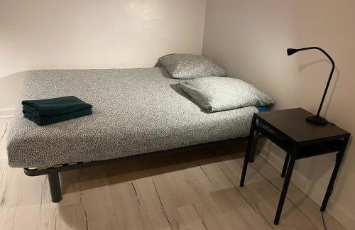 015 CHIC & COSY STUDIO 41m2 HYPERCENTRE WIFI SMART TV NETFLIX - Foto 26