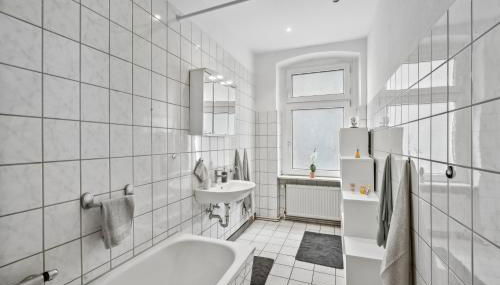 Wupper Home II, Top Lage Ideal für Geschäftsleute, Monteure, Familien, 3 Zimmer, Flachbild-TV - Foto 4, towels, Shower