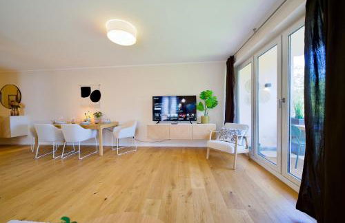 EDLER WOHNRAUM Schwanenteich-Oase mit Balkon, Kaffeevollautomat, Lift & Parkplatz - Foto 6