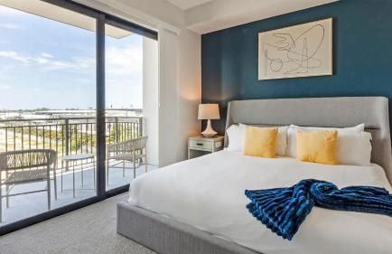 Landing Spectacular 2BD Game Room Clubhouse - Foto 57