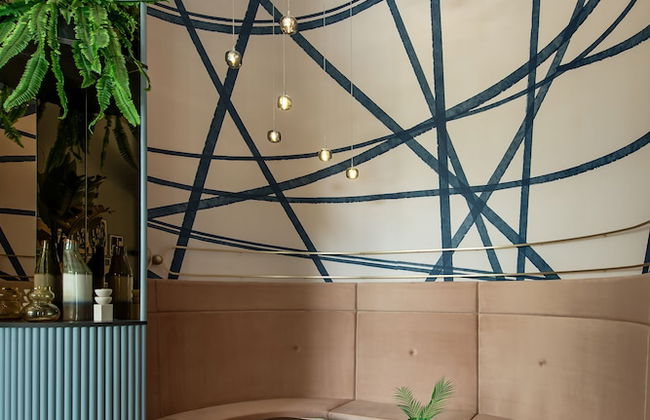 Ami Suites - Photo 5