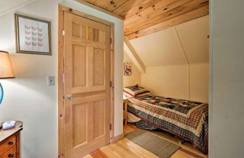 Jacksonville Cabin with Wraparound Deck and Views - Foto 20