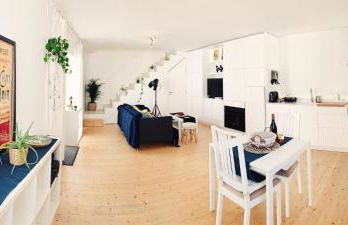 Modern Beautiful House - Photo 8