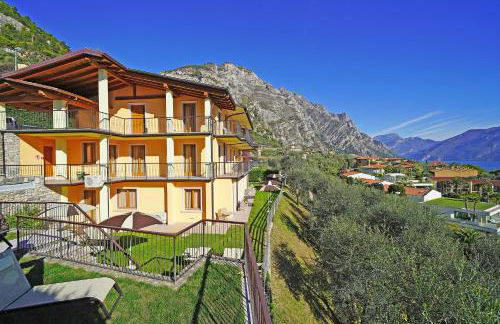 Villa Imelda, panoramic apartments with Lake Garda views - Foto 5