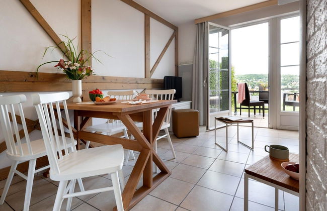 Terraced House in Residence & Spa With Common Pool and Sauna, Houlgate - Foto 20