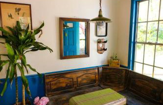 Vintage Lovers` Cabin with Jacuzzi & Lake Access - Foto 15