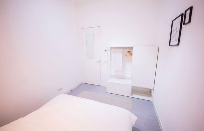 Alphabet 2 BR Serviced Apartments -lh- - Photo 8